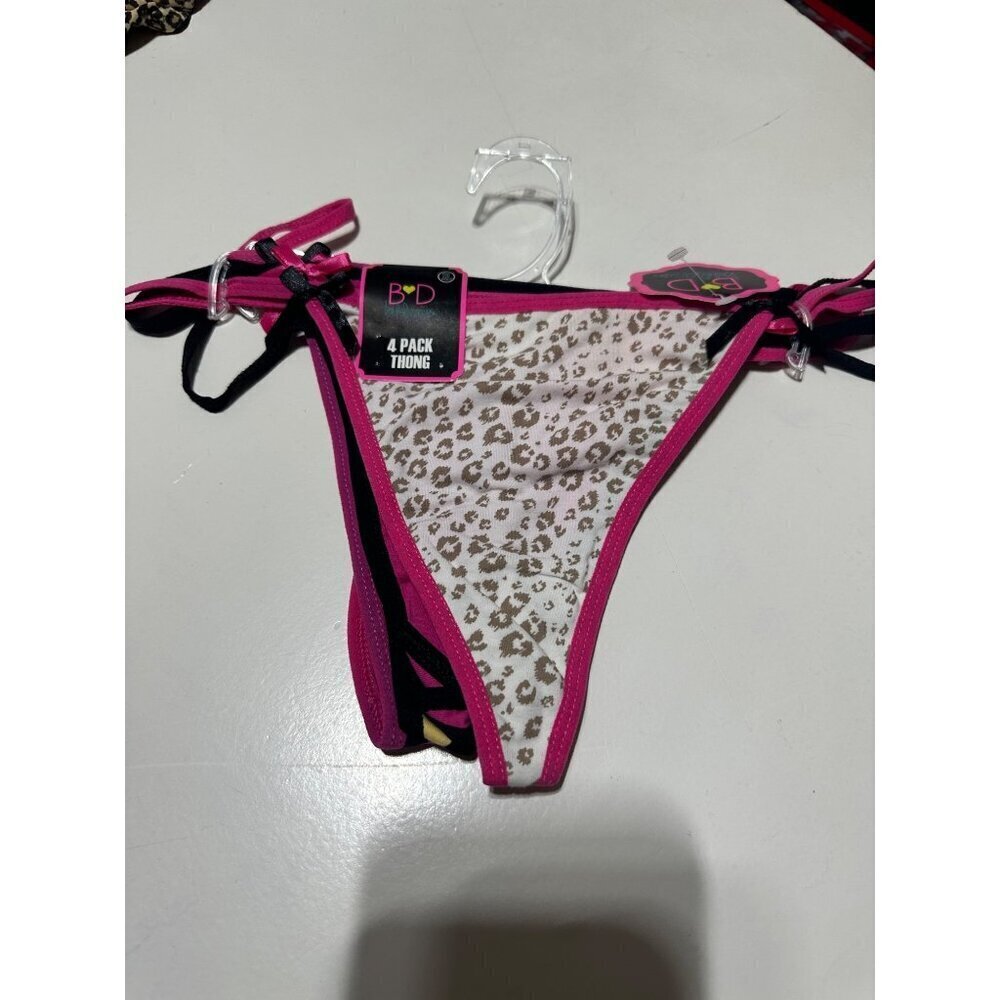 B&D BDelicious 4 Pack Thong Size XL NWT